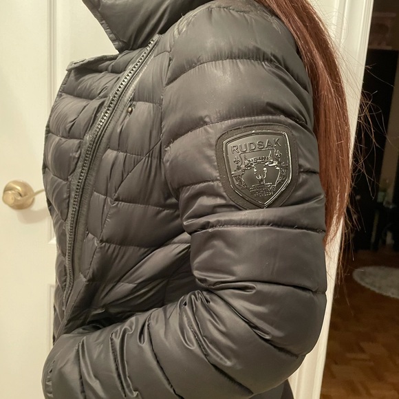 Black, size small rudsak fall down jacket - Picture 3 of 3